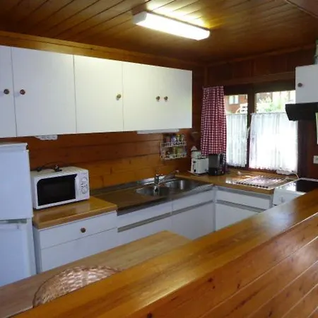 Superéquipé En Ardenne Belge Сasa de vacaciones