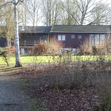 Superéquipé En Ardenne Belge Сasa de vacaciones